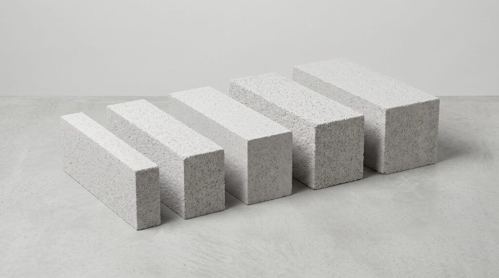 Сравнение толщин газоблоков ВКБлок 625×300×250